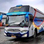 Armada bus PO Sugeng Rahayu dengan julukan raja jalanan Jawa Timur