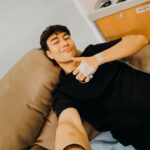Vidi Aldiano menjalani pengobatan kemoterapi