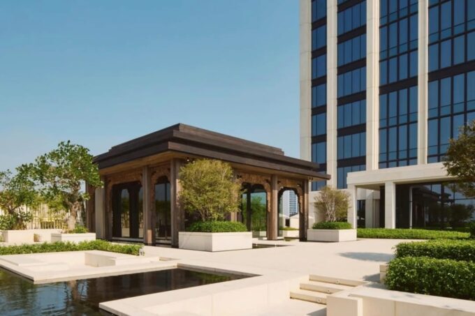 Lin Restoran Hotel Tentrem Jakarta