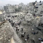 Kepala UNRWA Philippe Lazzarini menyebut Israel menggunakan bantuan kemanusiaan sebagai alat perang di Jalur Gaza. Blokade dan kelaparan kian memperparah krisis yang terjadi