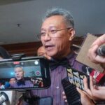 Sekretaris Jenderal (Sekjen) Kemendiktisaintek Togar M Simatupang saat memberikan keterangan kepada wartawan di Kompleks Parlemen, Jakarta, Kamis (23/1/2025). ANTARA/Tri Meilani Ameliya.