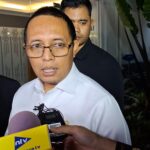 Pernyataan Hasan Nasbi soal teror kepala babi kepada jurnalis Tempo menuai kritik. Pakar komunikasi meminta Prabowo mengevaluasi perannya.