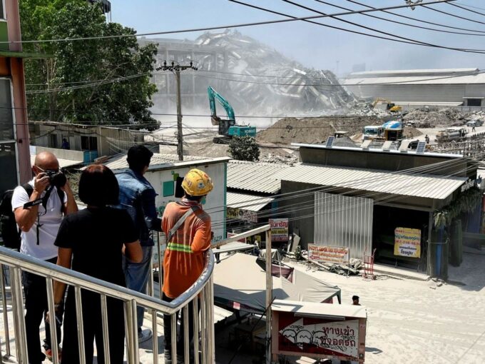 Gempa dahsyat di Myanmar menewaskan 1.644 orang. Bantuan internasional berdatangan, sementara upaya penyelamatan dan pemulihan terus dilakukan