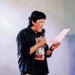 Foto ikang Fawzi di atas panggung