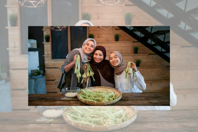 Merebus Ketupat agar Matang Sempurna