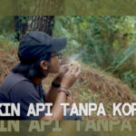 menyalakan api di alam liar