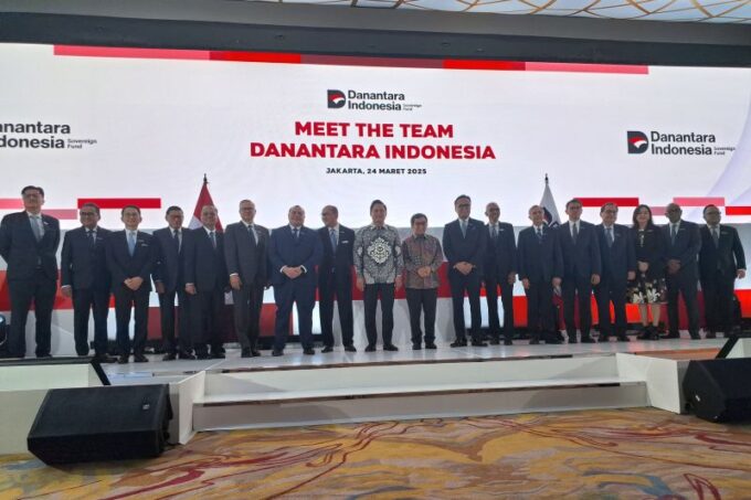 Jajaran pengurus Badan Pengelola Investasi (BPI) Daya Anagata Nusantara (Danantara) dalam Meet The Team Danantara Indonesia di Jakarta, Senin (24/03/2025). (Antara/ Muhammad Heriyanto)