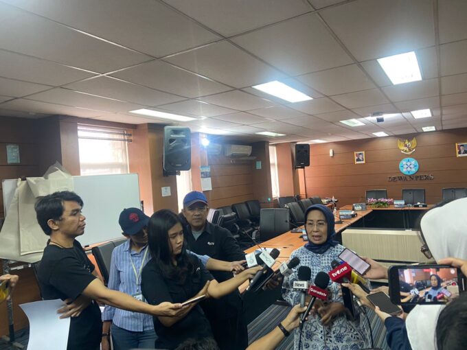 Ketua Dewan Pers Ninik Rahayu mengutuk keras segala bentuk ancaman terhadap jurnalis.