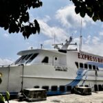 Kapal Express Bahari 5F terparkir di dermaga Pelabuhan Ulee Lheue, di Banda Aceh, Aceh, Rabu (26/3/2025). ANTARA/Nurul Hasanah