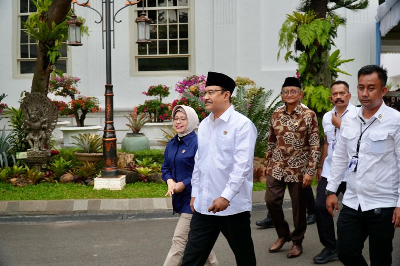 Menteri Sosial Saifullah Yusuf atau Gus Ipul di Istana Negara, Jakarta, Senin (24/3/2025).