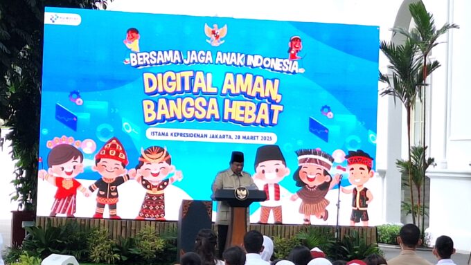 Presiden Prabowo Subianto mengeluarkan Peraturan Pemerintah (PP) tentang Tata Kelola Penyelenggaraan Sistem Elektronik Dalam Perlindungan Anak.
