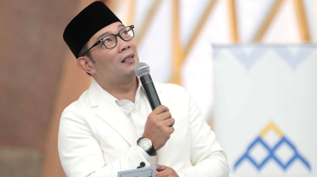 Pengacara Ridwan Kamil bantah pernah beri bantuan uang ke Lisa Mariana, meski sebelumnya sempat menyebut bantuan itu sebagai bentuk empati.