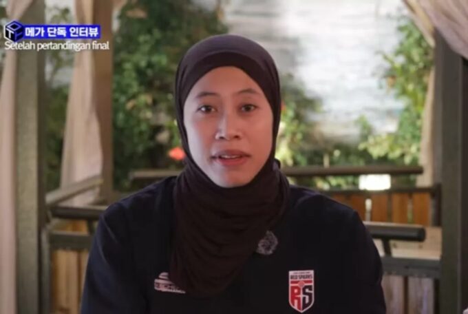 Megawati Hangestri buka suara setelah Red Sparks gagal merebut gelar Liga Voli Korea 2025. Ia tetap bangga atas perjuangan timnya dan menyebut kekalahan ini sebagai kekalahan yang terhormat