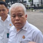 Kejagung periksa dua hakim terkait vonis lepas kasus ekspor CPO. Dugaan suap Rp60 miliar menyeret empat tersangka