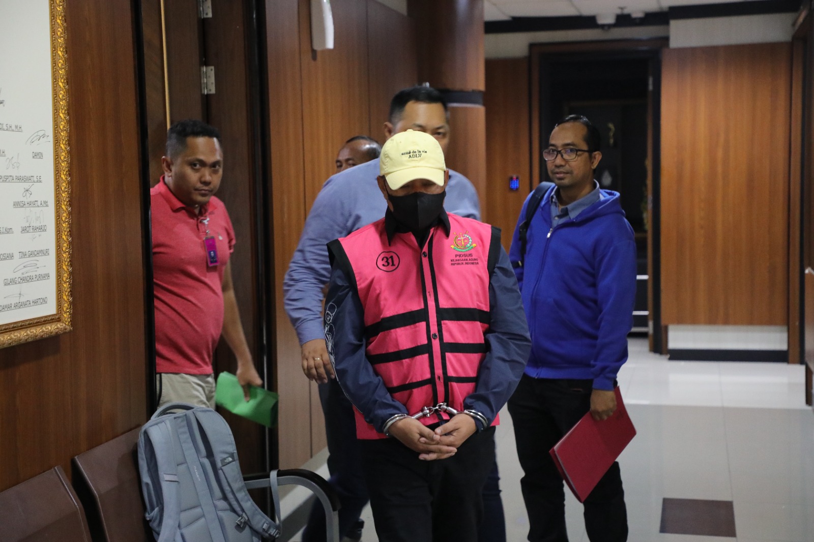 Catatan permintaan vonis lepas kasus minyak goreng ditemukan di rumah pengacara Marcella Santoso, ungkap Kejaksaan Agung