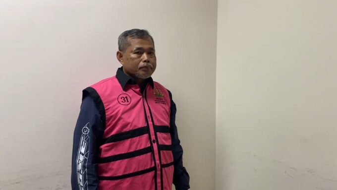 Kejagung tetapkan 3 hakim sebagai tersangka kasus dugaan korupsi minyak goreng terkait vonis lepas ekspor CPO