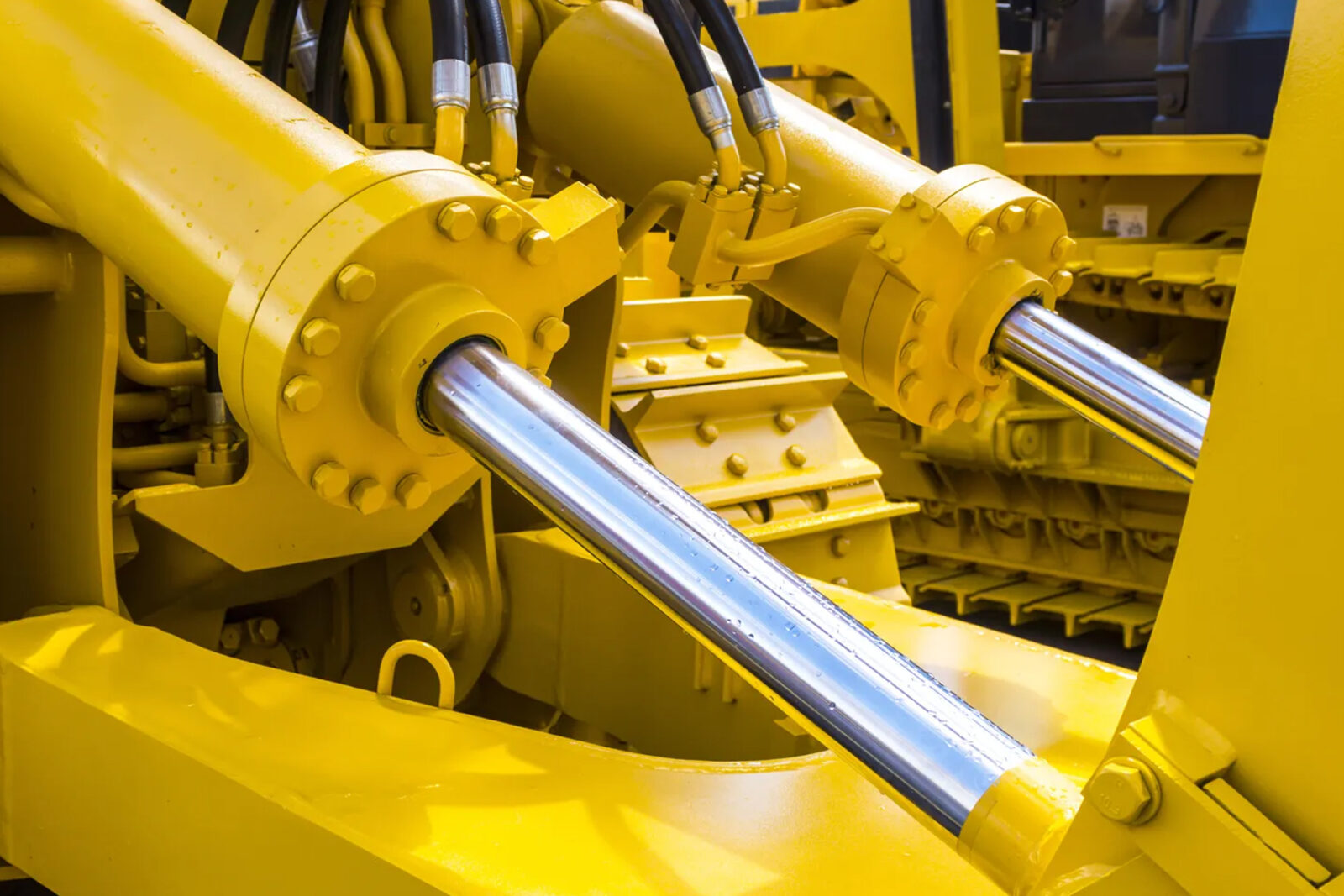 Fungsi Cairan Hidrolik, Pilar Utama Efisiensi Sistem Mekanis Industri