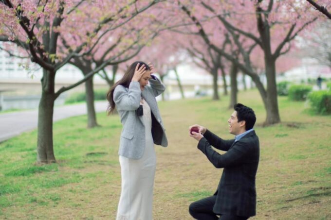 Foto Maxime dan Luna Maya