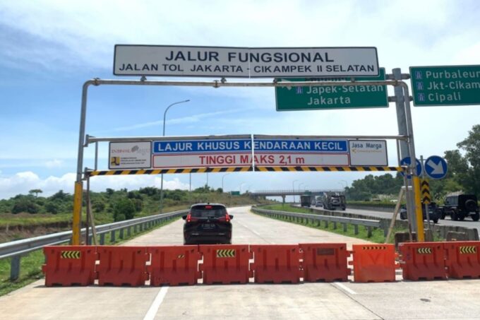 Foto Jalur Tol Jakarta-Cikampek II Selatan