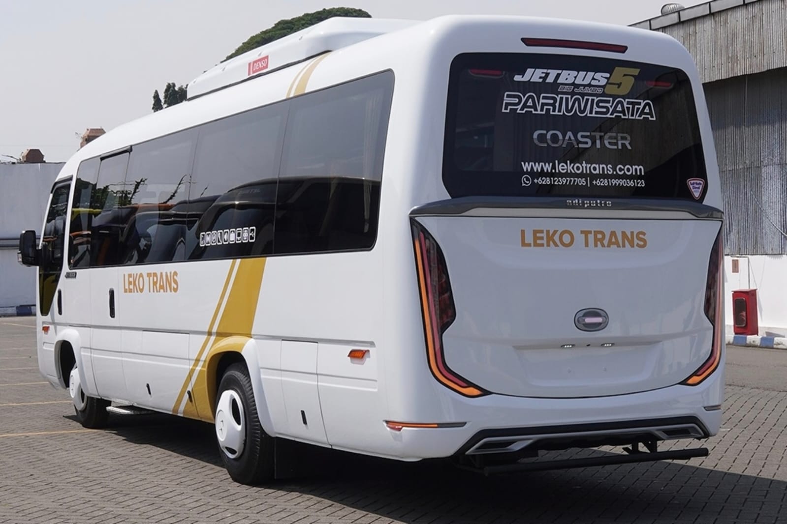 Jetbus 5 Big Jumbo, Inovasi Terbaru Karoseri Adiputro