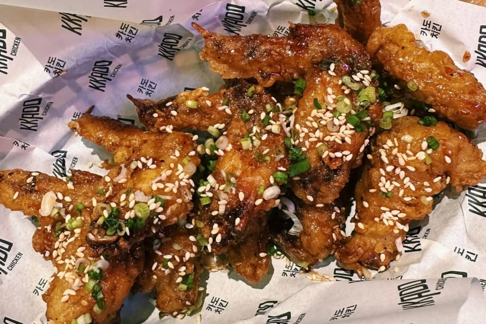 Kkado Chicken kuliner ayam dengan bumbu Korea