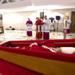 Jenazah Paus Fransiskus Akan Disemayamkan di Basilika Santo Petrus