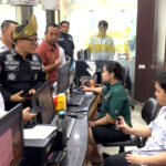 Penahanan Ijazah Karyawan: Wamenaker Sidak Perusahaan Tour & Travel di Pekanbaru