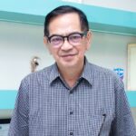 Sebelum meninggal, Ray Sahetapy sempat mengalami kondisi kritis akibat tersedak hingga harus dirawat di ICU. Sang adik mengungkap detik-detik terakhirnya