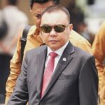 Nama Sufmi Dasco Ahmad terseret dalam isu judi online Kamboja. Sorotan publik dan komentar elite memunculkan spekulasi lebih dalam seputar dinamika politik di balik laporan investigasi yang ramai diperbincangkan
