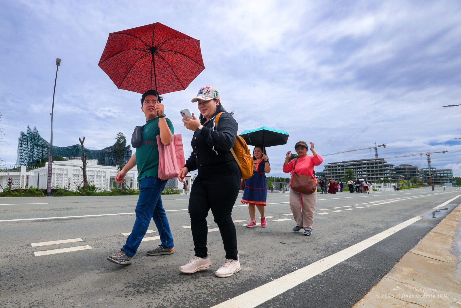 Pengunjung Kawasan Inti Pusat Pemerintahan (KIPP) Ibu Kota Nusantara (IKN) selama libur lebaran melonjak