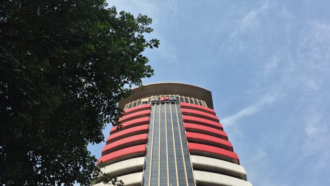 KPK Sita Puluhan Mobil dalam OTT Kasus Pemerasan Sertifikasi K3, Wamenaker Ikut Terjaring