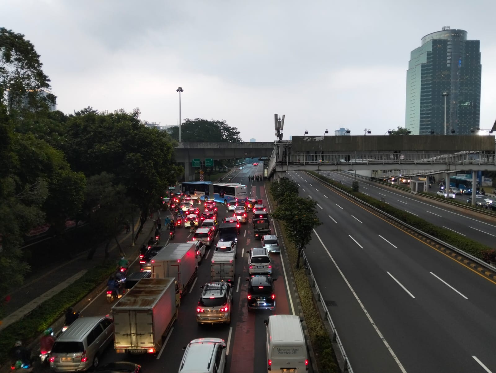 Polda Metro Jaya Pastikan Demo Mahasiswa di DPR Aman, 1.250 Personel Dikerahkan