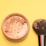 Bedak Tabur untuk Kulit Berminyak