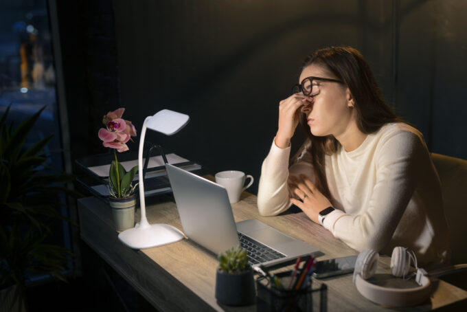 Efek Begadang untuk Kulit Wanita