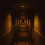 Akibat Gak Baca Google Review! 5 Wanita Ini Terjebak di Hotel Paling Horor di Jogja