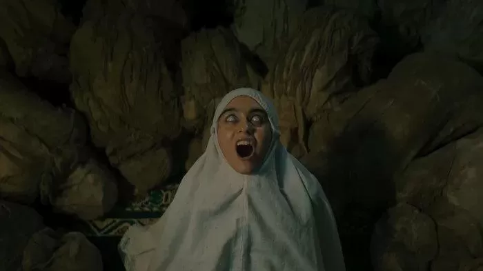 Kisah Nyata Gangguan Jin Khanzab di Pesantren, Teror Gaib Saat Shalat