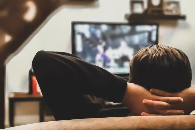 5 Rekomendasi Film Mengisi Waktu Akhir Pekan Ini, Dari Horor sampai Komedi Romantis