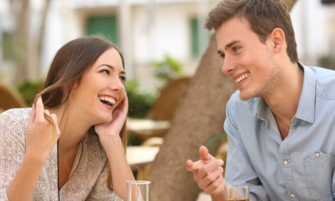 7 Weton dengan Aura Kuat dan Daya Tarik Alami yang Bikin Orang Salah Tingkah