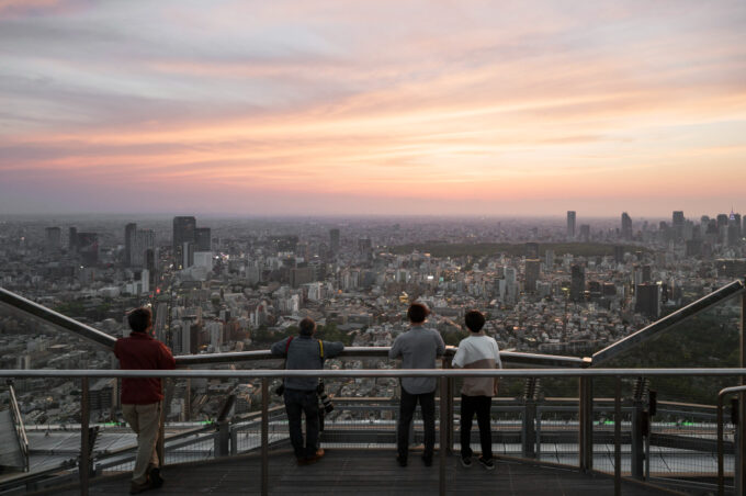 Top 5 Spot Terbaik Melihat City Light Jakarta Gratis: Romantis, Seru, dan Instagramable!