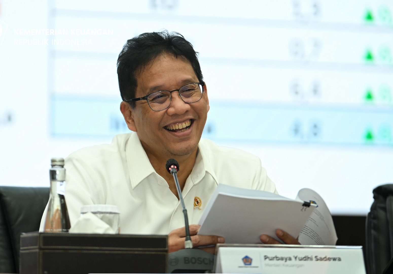 JANJI PURBAYA: Pajak Gak Naik Sampai Ekonomi 6 Persen