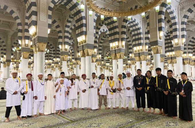 Pemerintah telah melegalkan umrah mandiri. Foto: finnews