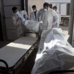 RS Gaza kembali menerima jenazah warga Palestina yang ditahan Israel. Foto: Anadolu