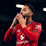Manchester United bangkit