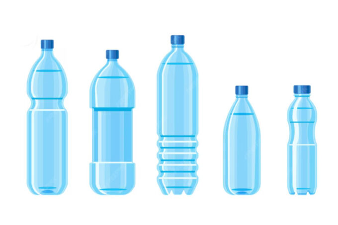 Air kemasan bisa jadi penyebab masuknya mikroplastik ke dalam tubuh manusia.