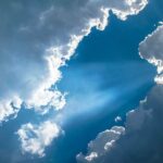 Prakiraan Cuaca Jabodetabek 22 Oktober 2025, Potensi Hujan atau Cerah?