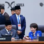 Presiden Prabowo Subianto dan PM Jepang Sanae Takaichi di KTT APEC 2025