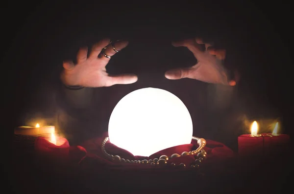 Bocoran Keberuntungan! Inilah Ramalan Zodiak Harian untuk 21 Oktober 2025