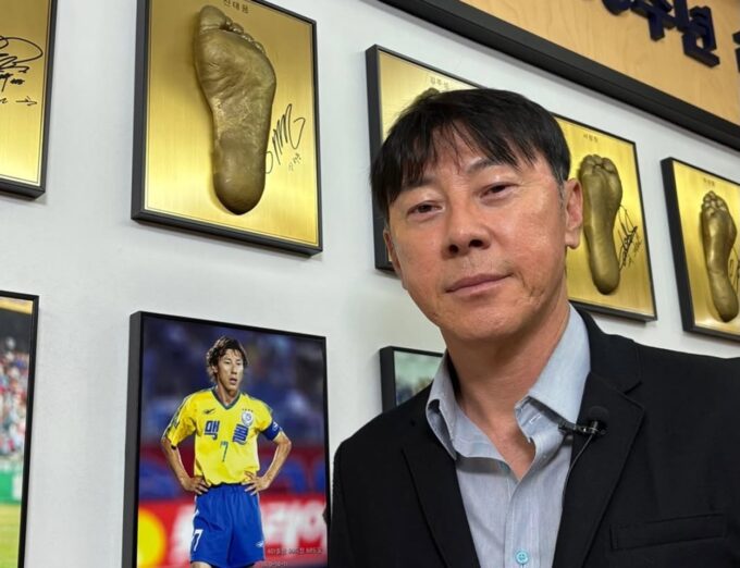 Shin Tae-yong kembali timnas