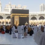 Pemerintah legalkan umrah mandiri.