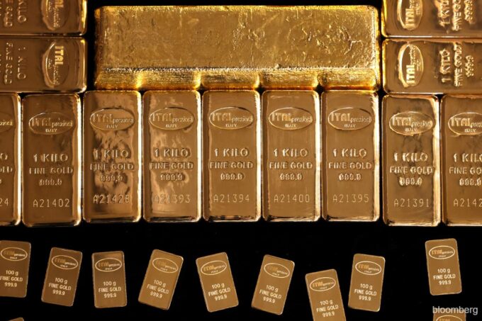 Melonjak Tinggi! Cek Lengkap Update Harga Beli dan Jual Emas Terbaru Hari Ini 9 Oktober 2025